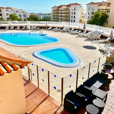 Daire !!! Relaxing View, The Heights With Terrace And Heated Pools, Cristianos